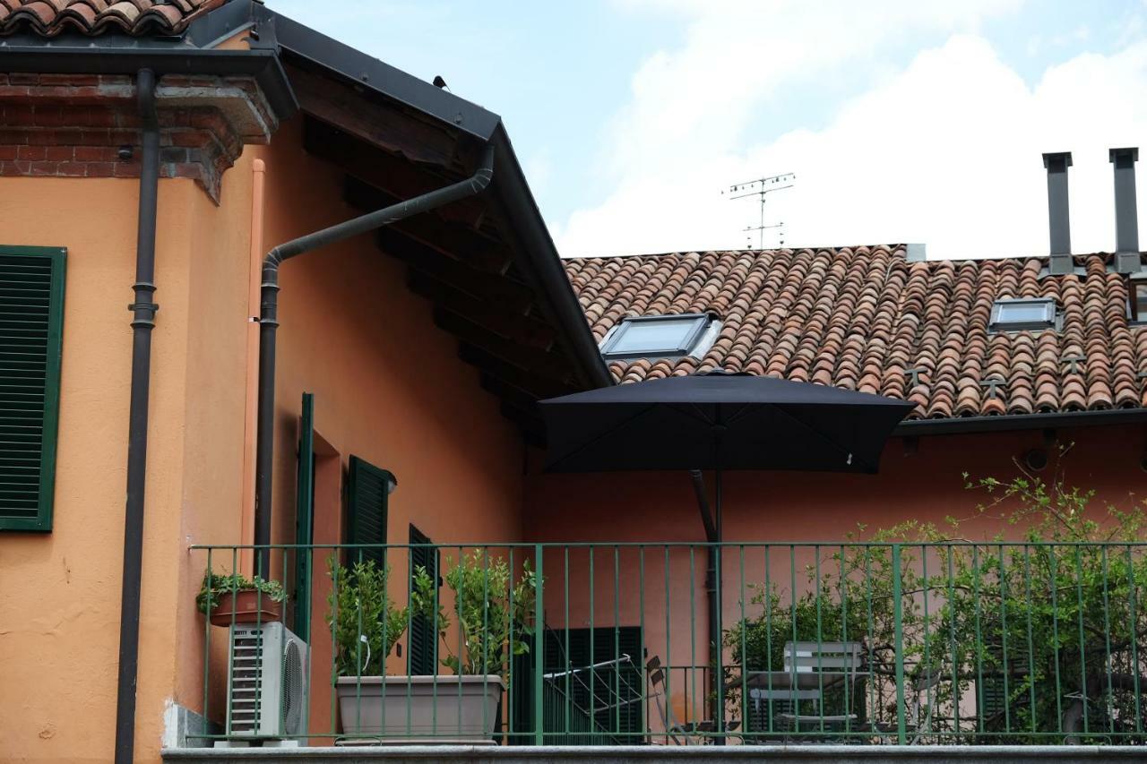 La Casa Di Ringhiera Apartment Alba  Exterior photo