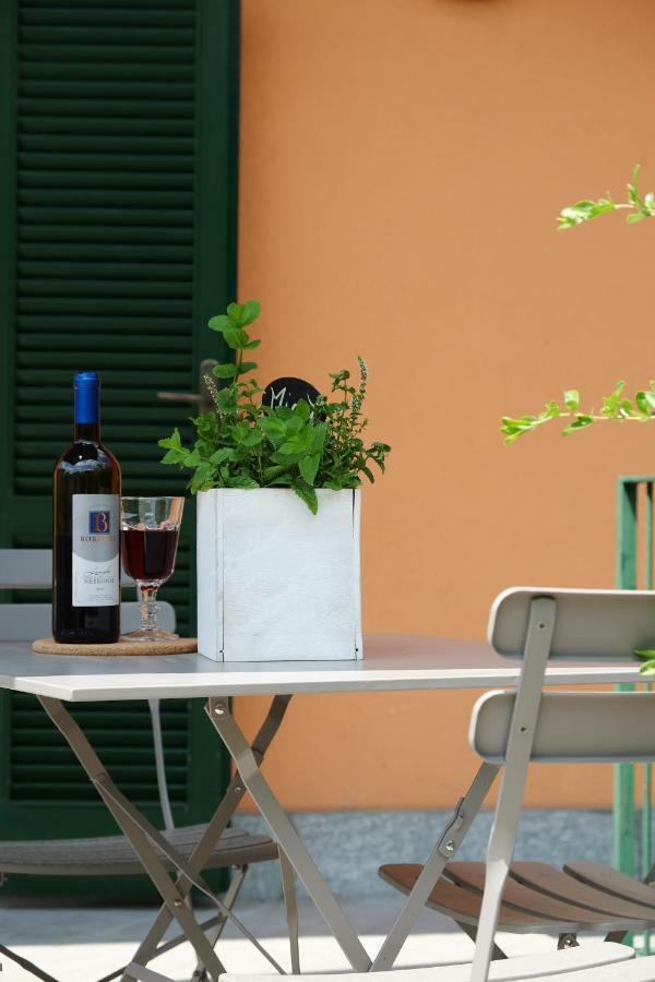 La Casa Di Ringhiera Apartment Alba  Exterior photo